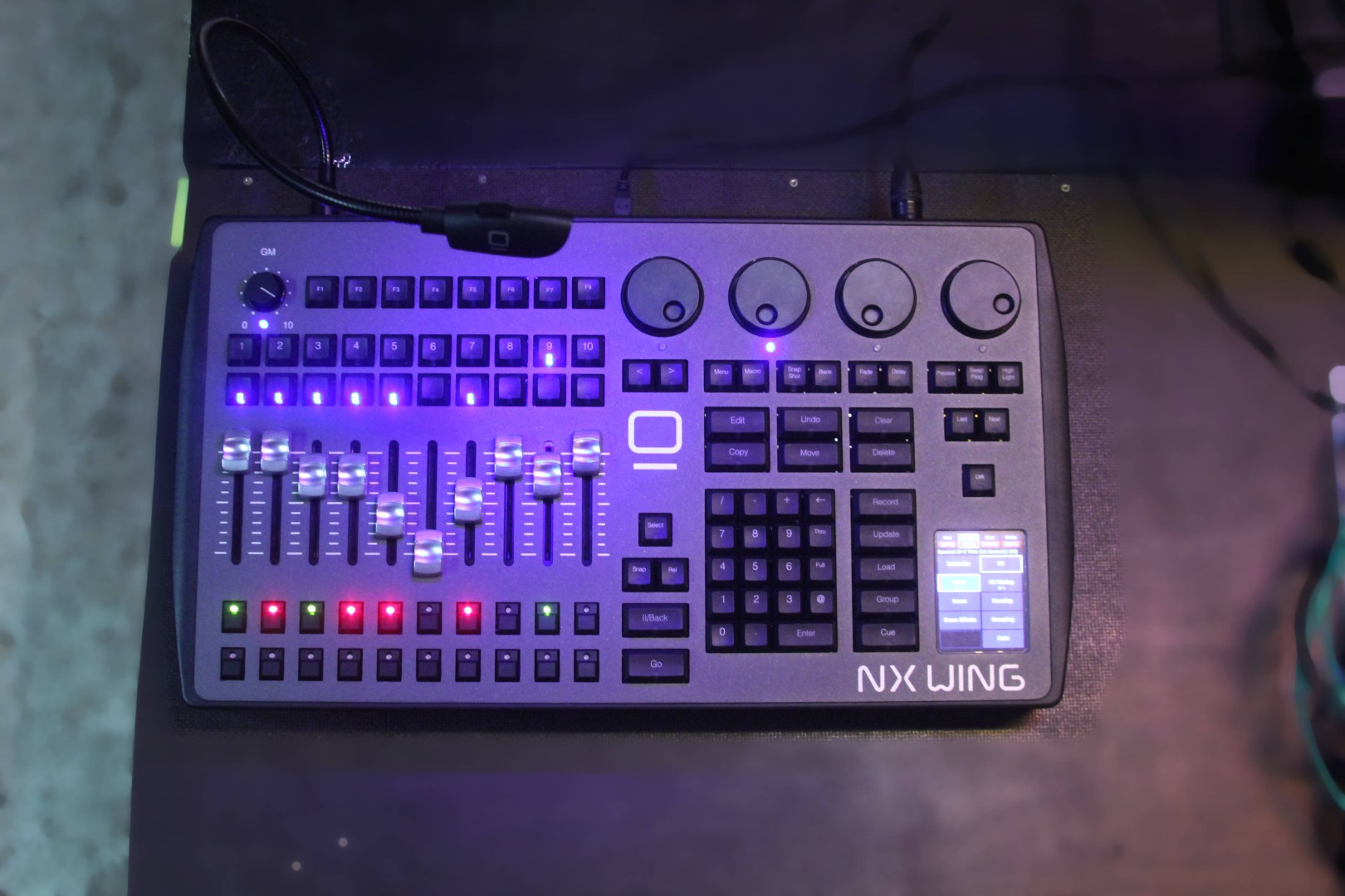 Obsidian NX Wing 1600 EUR GebrauchteVeranstaltungstechnik.de Der